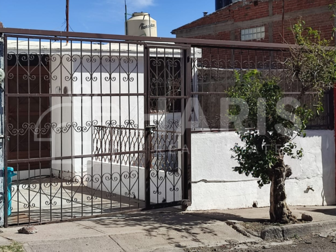 CASA EN RENTA BELLAVISTA