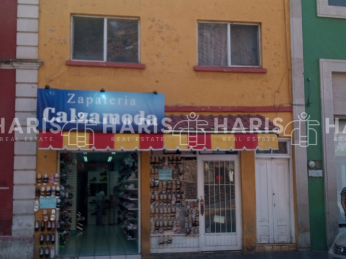 PLAZA COMERCIAL EN VENTA